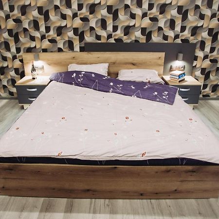 Loft De Luxe Apartments Winnica Zewnętrze zdjęcie