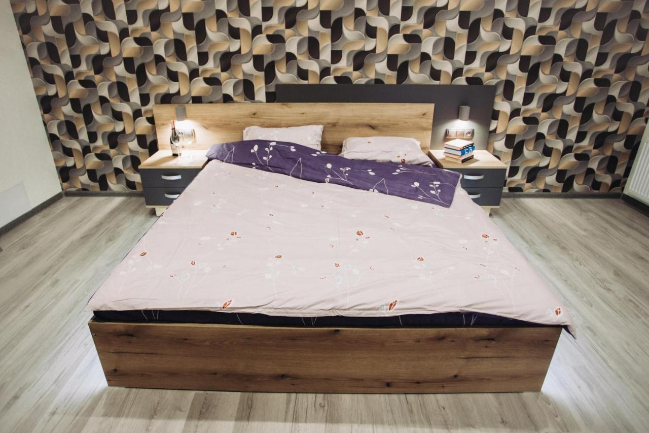 Loft De Luxe Apartments Winnica Zewnętrze zdjęcie